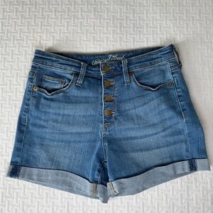 Universal Thread Blue Jean Shorts High-Waisted Cuffed